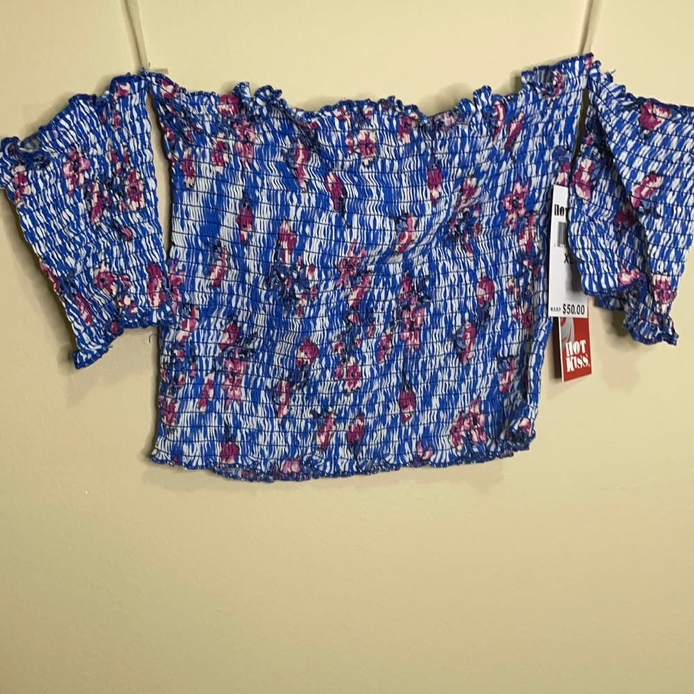 XL strapless floral crop top!